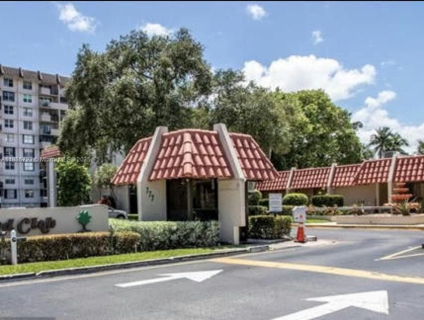 ISLAND CLUB TWO CONDO · #RP307 in Pompano Beach - Photo 4