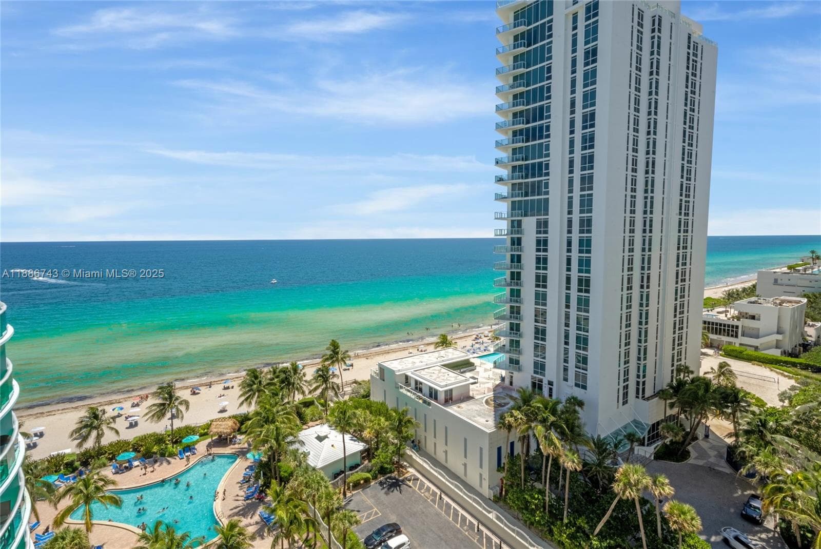 TIDES ON HOLLYWOOD BEACH · #14L in Hollywood - Photo 2