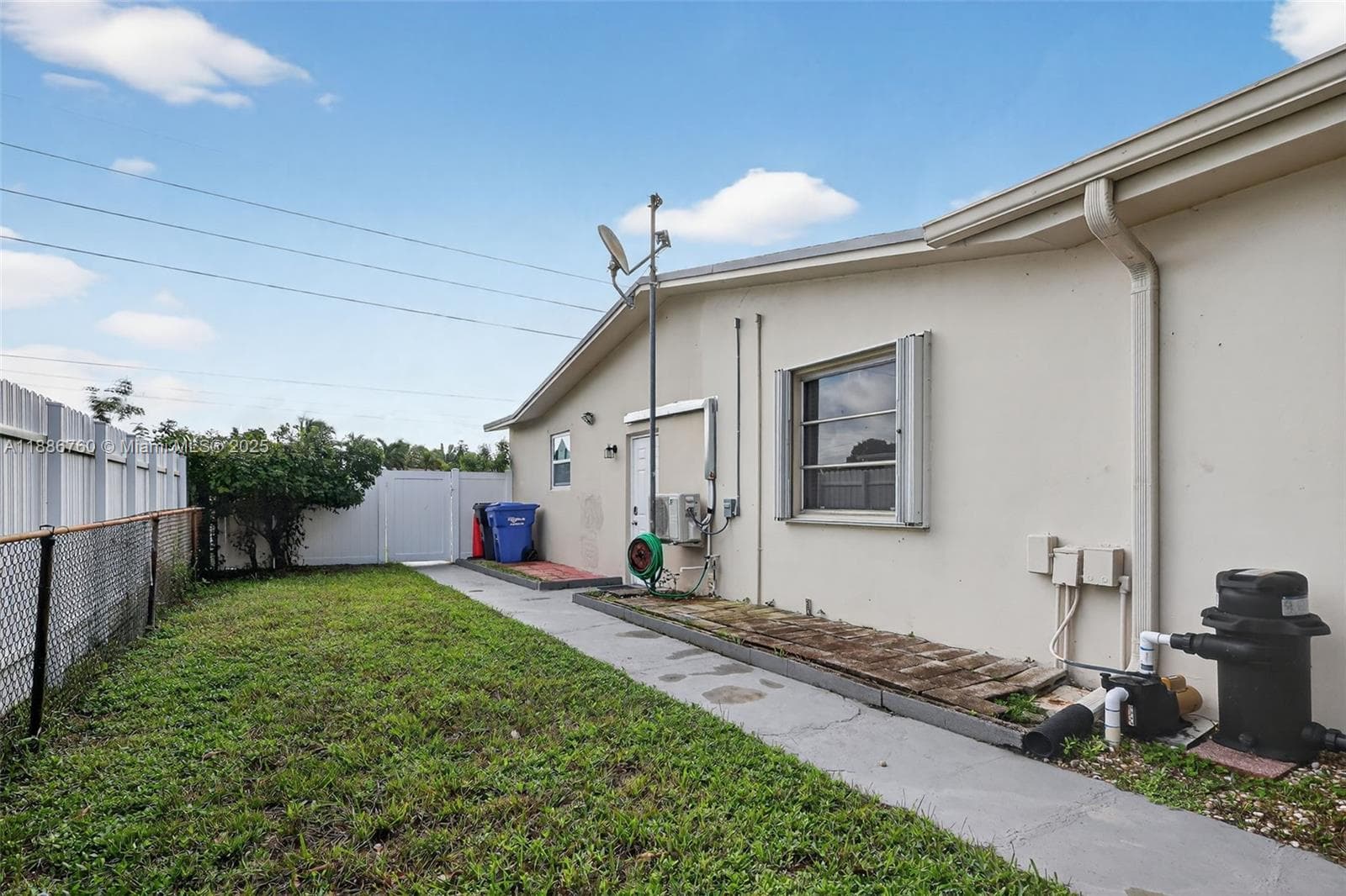 1820 N 56th Ave photo 57