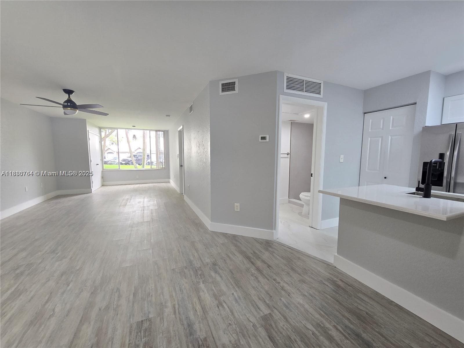 LAKEVIEW CLUB CONDO · #108 in Oakland Park - Photo 5