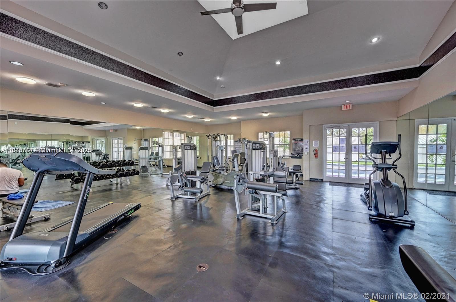 LAKEVIEW CLUB CONDO · #108 in Oakland Park - Photo 21