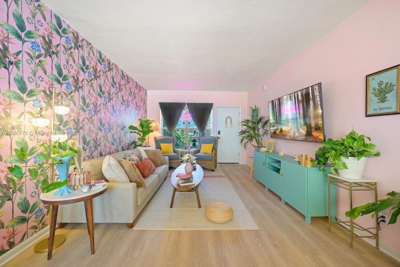 WINDWOOD SEAS · #104B in Hollywood - Photo 3