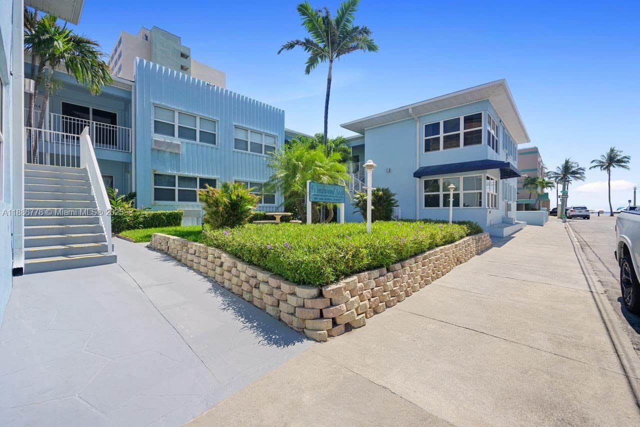 WINDWOOD SEAS · #104B in Hollywood - Photo 18