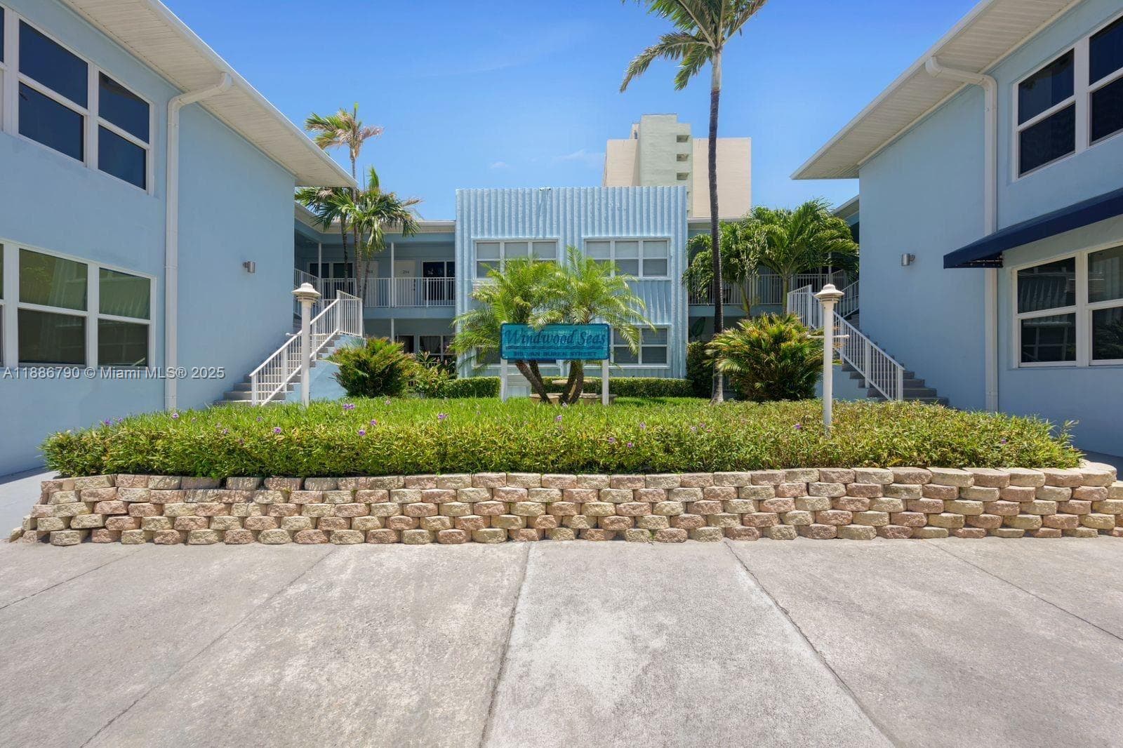 WINDWOOD SEAS CONDO · #104B in Hollywood - Photo 18