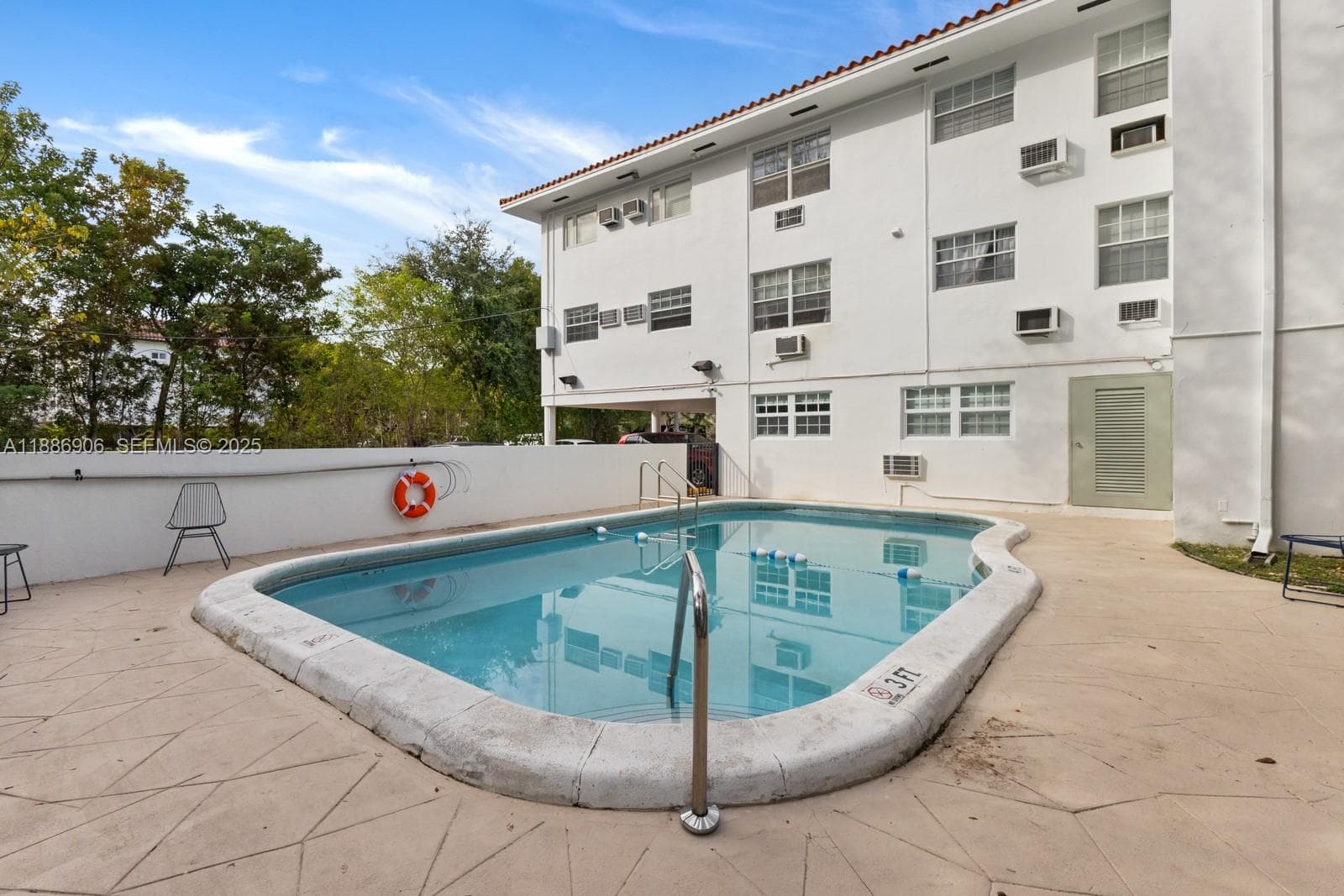 BELLA MAJORCA CONDO · #203 in Coral Gables - Photo 13