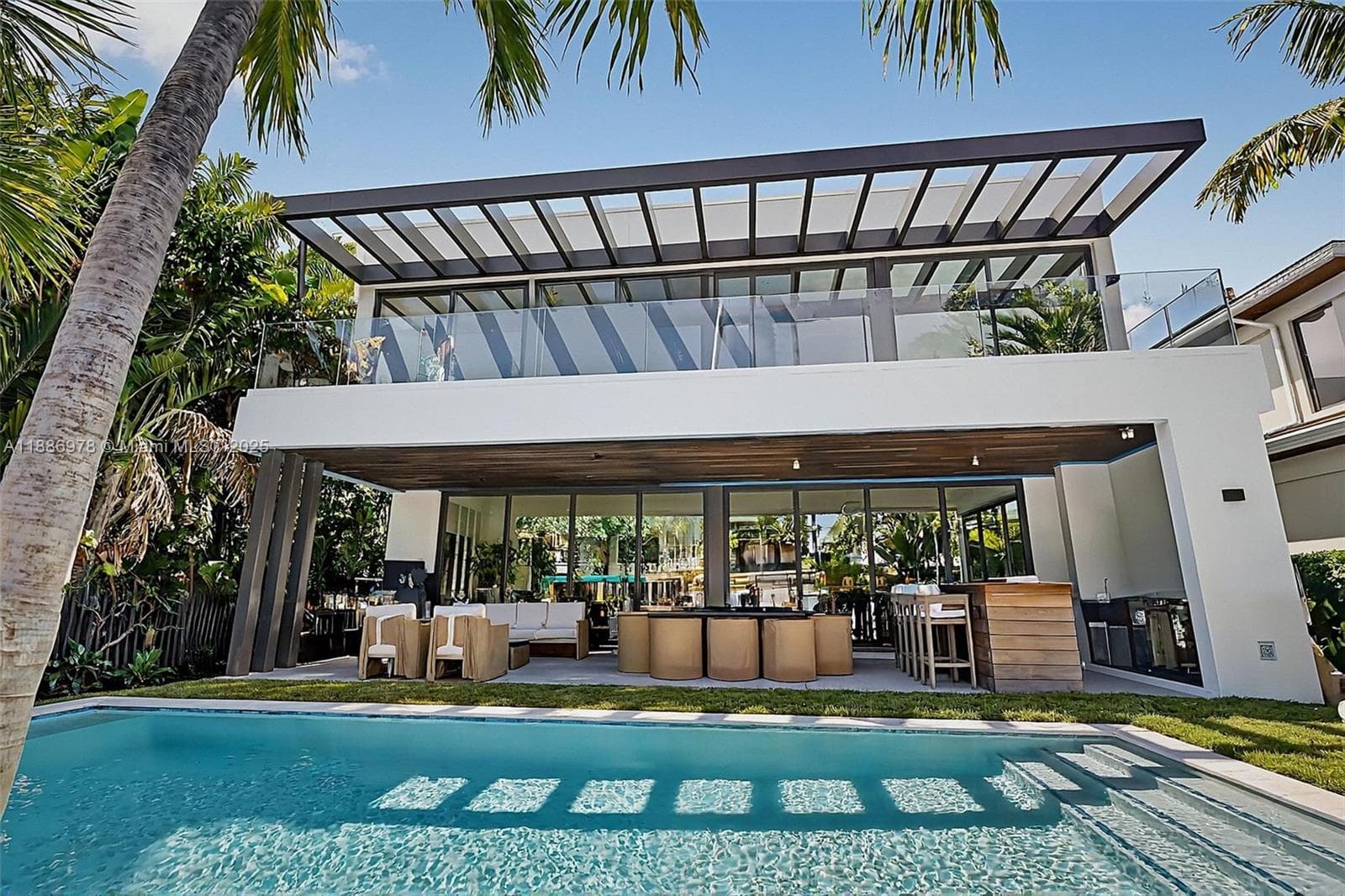 620 Solar Isle Dr photo 13