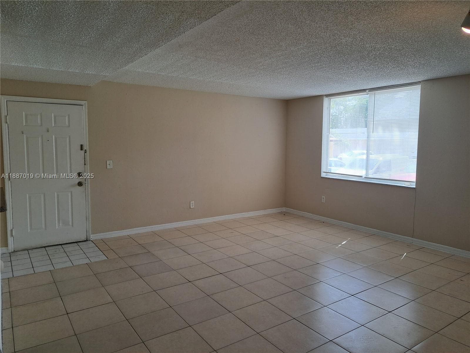 WINDWARD LAKES CONDO · #G101 in Pompano Beach - Photo 6
