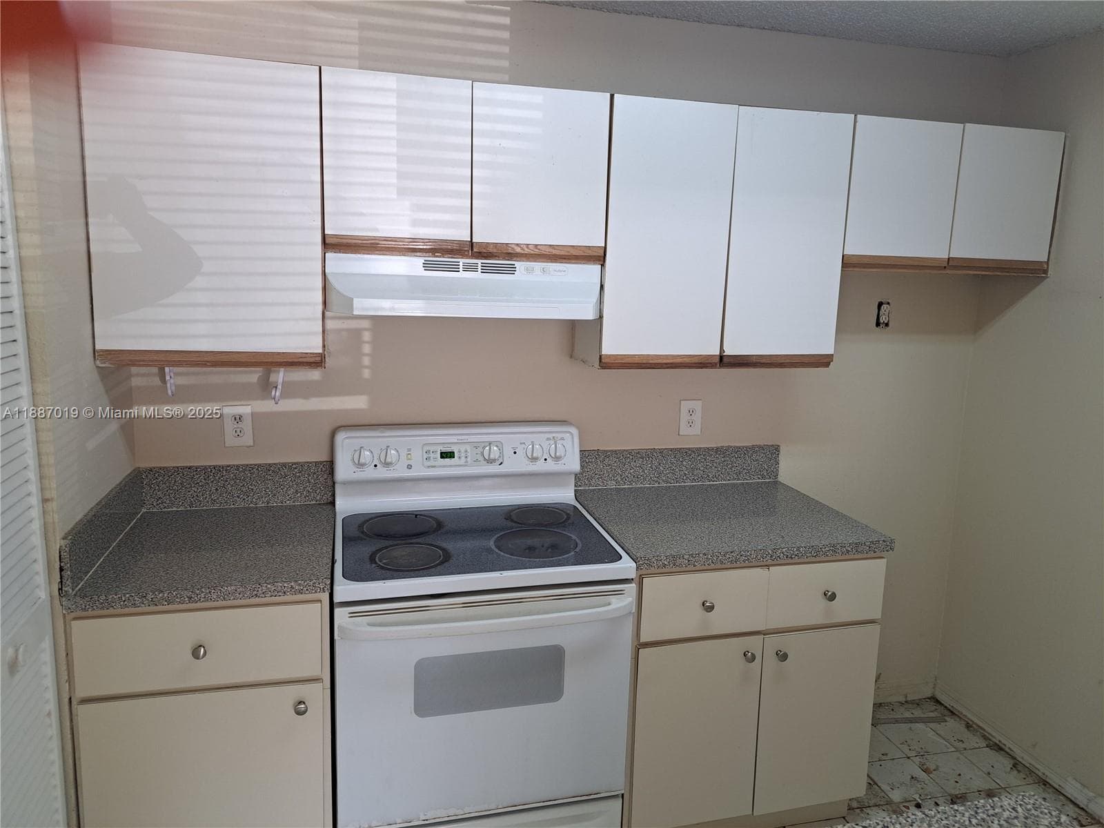 WINDWARD LAKES CONDO · #G101 in Pompano Beach - Photo 9