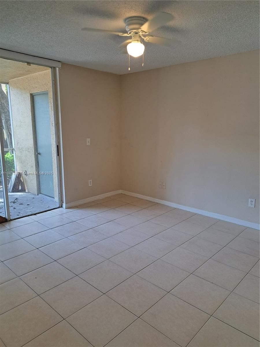 WINDWARD LAKES CONDO · #G101 in Pompano Beach - Photo 14