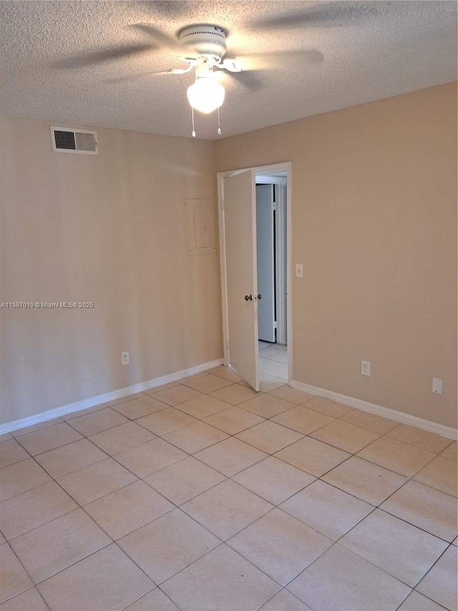 WINDWARD LAKES CONDO · #G101 in Pompano Beach - Photo 19
