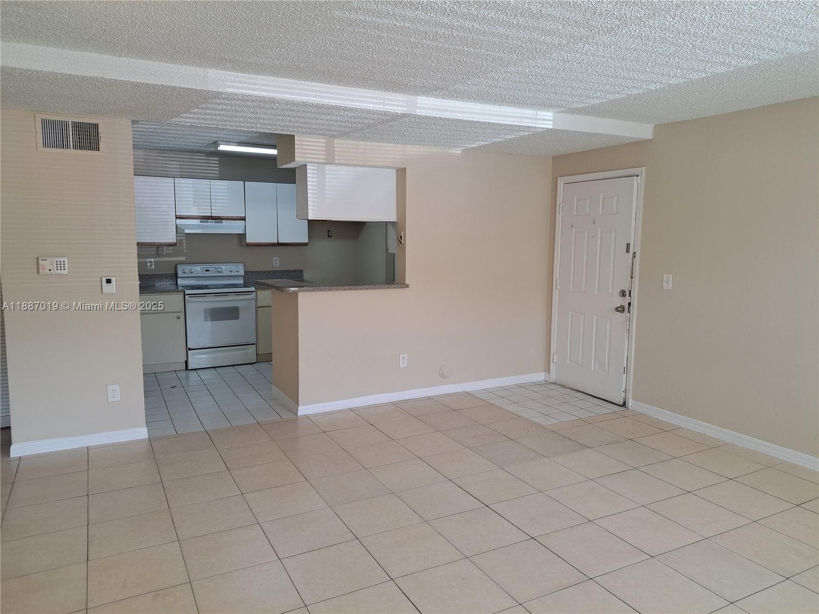 WINDWARD LAKES CONDO · #G101 in Pompano Beach - Photo 8