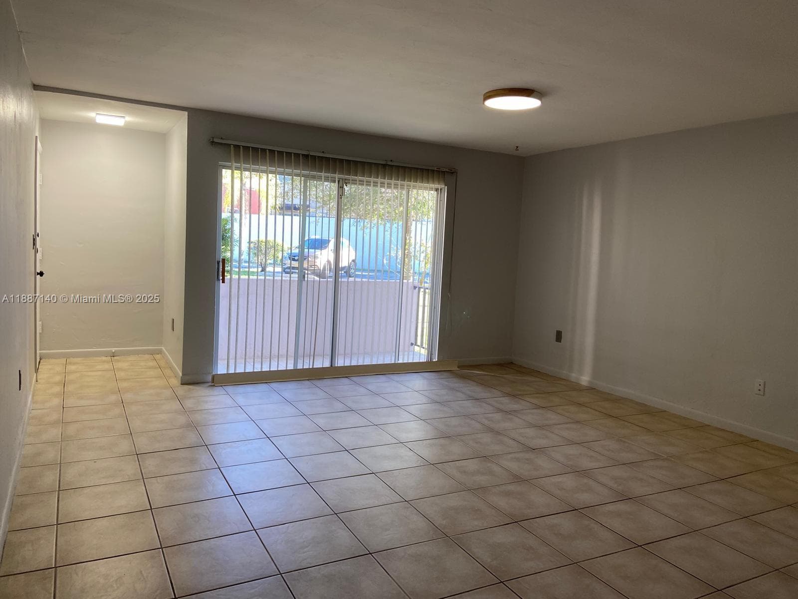 KINGSTON SQUARE CONDO · #S4 in Miami - Photo 7
