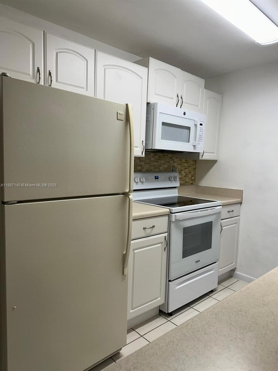 KINGSTON SQUARE CONDO · #S4 in Miami - Photo 10