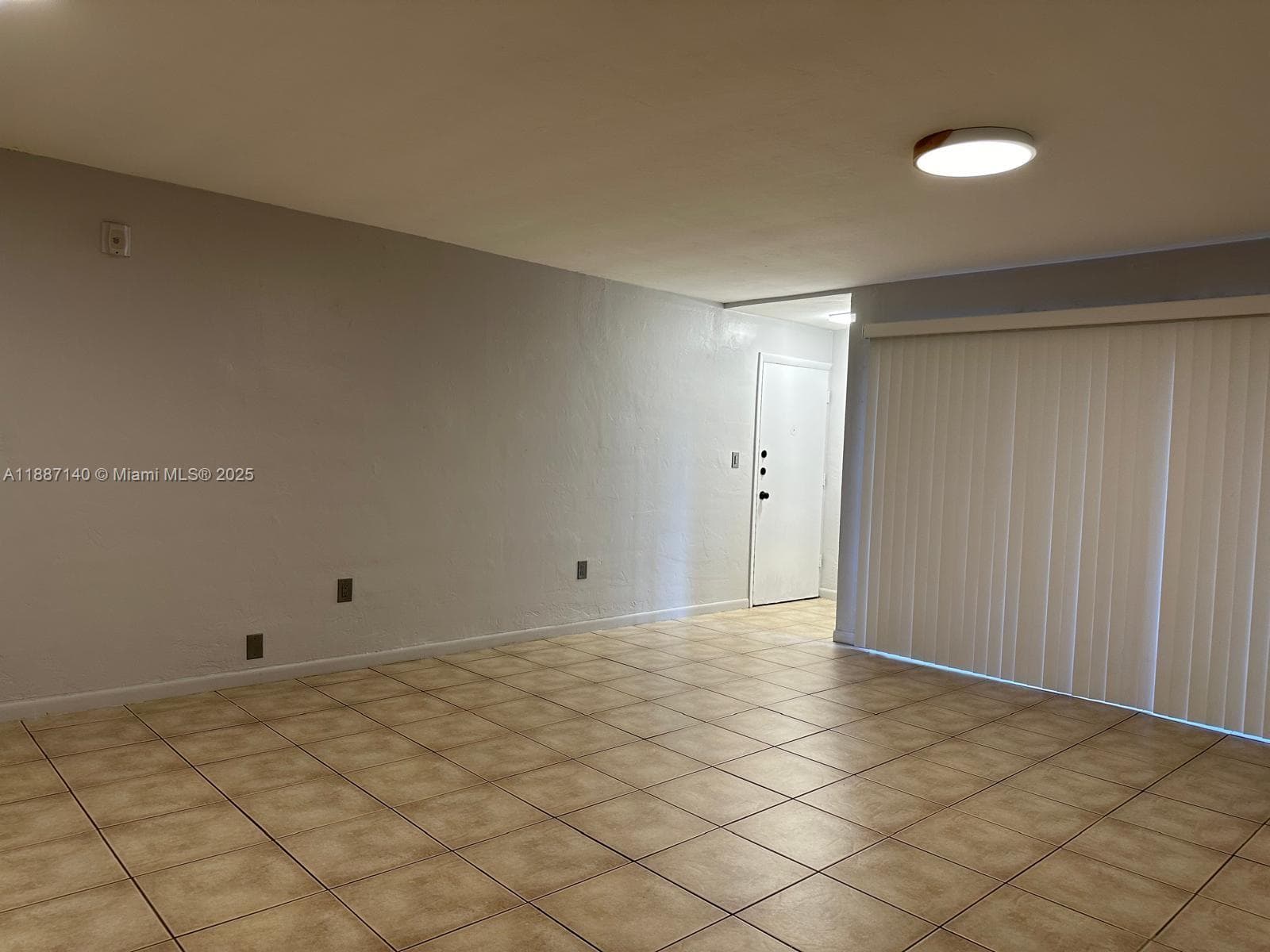 KINGSTON SQUARE CONDO · #S4 in Miami - Photo 8