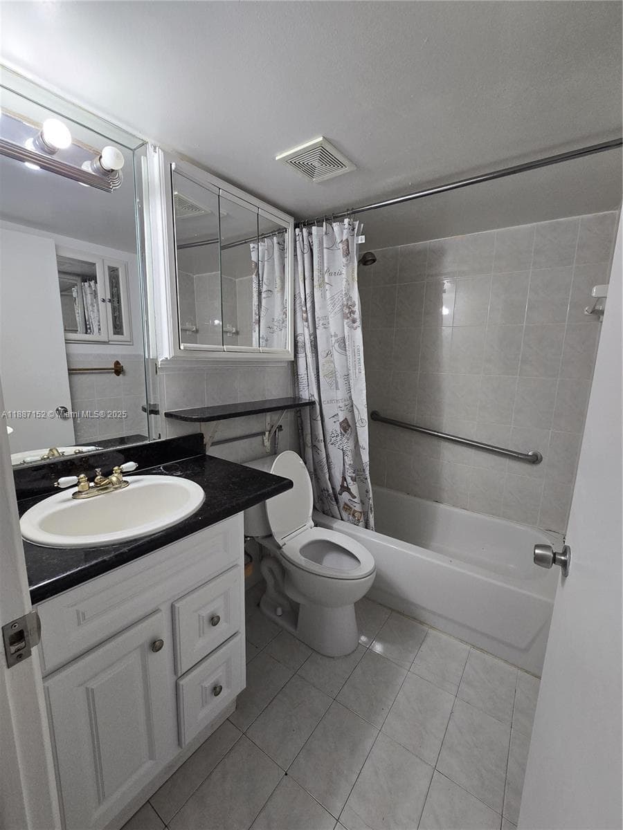 FLAMINGO COURT CONDO · #2-407 in Miami - Photo 13