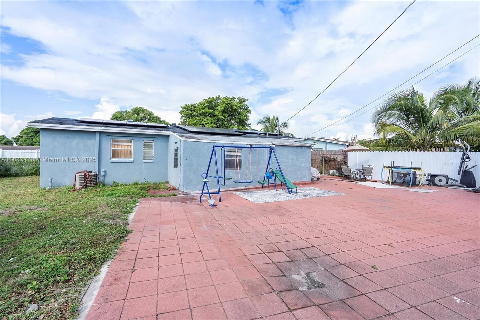 1840 NW 33rd Ter photo 20