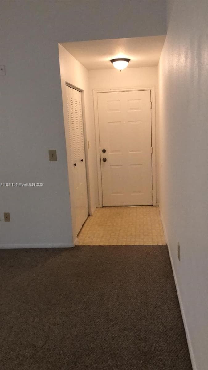 SAILBOAT POINTE CONDO · #1214 in Oakland Park - Photo 4