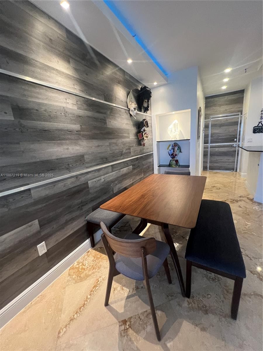 6917 Collins Ave #PH09 photo 27