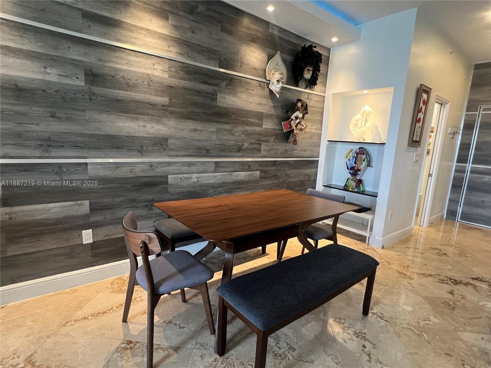 6917 Collins Ave #PH09 photo 12
