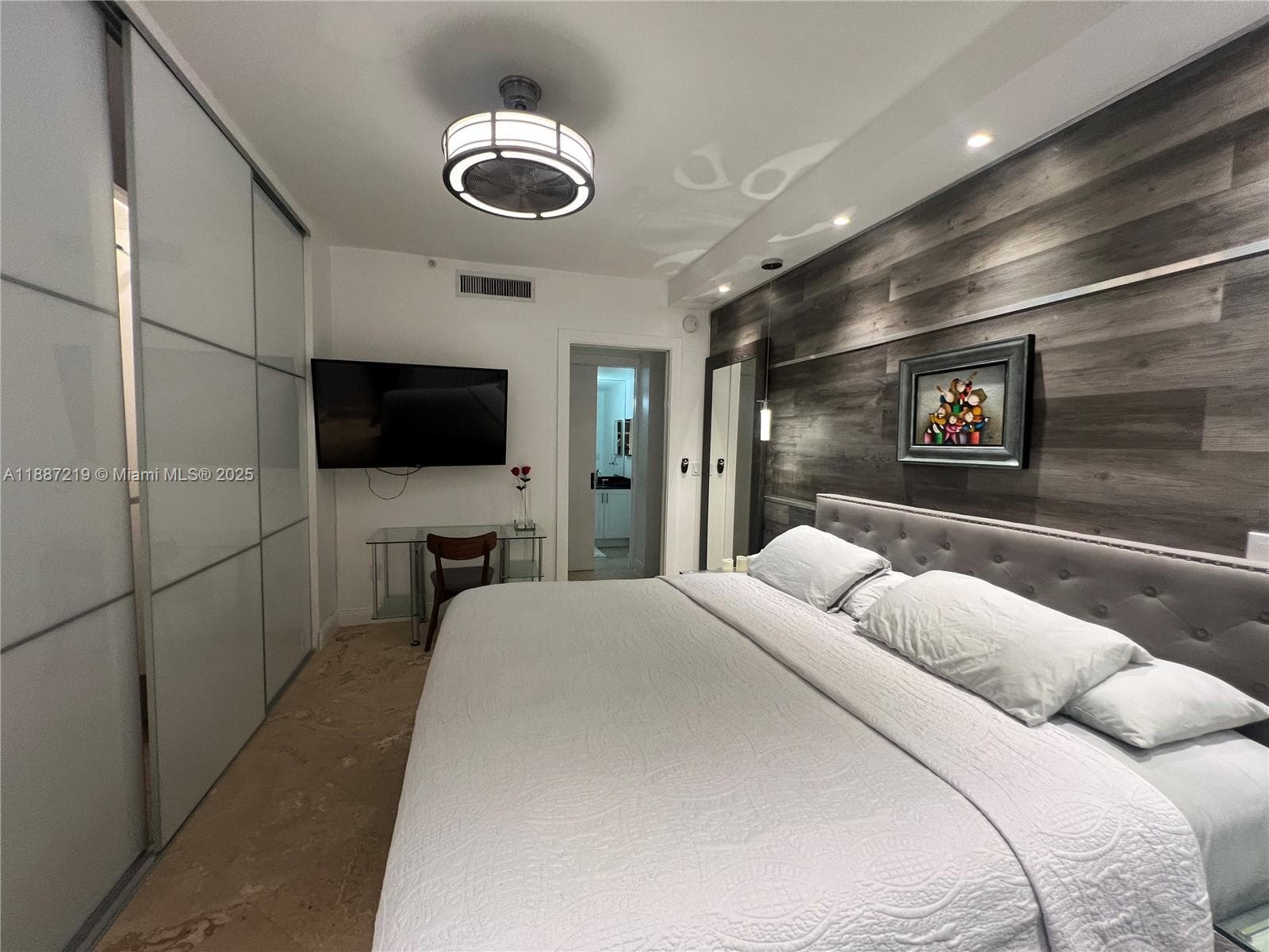 6917 Collins Ave #PH09 photo 24