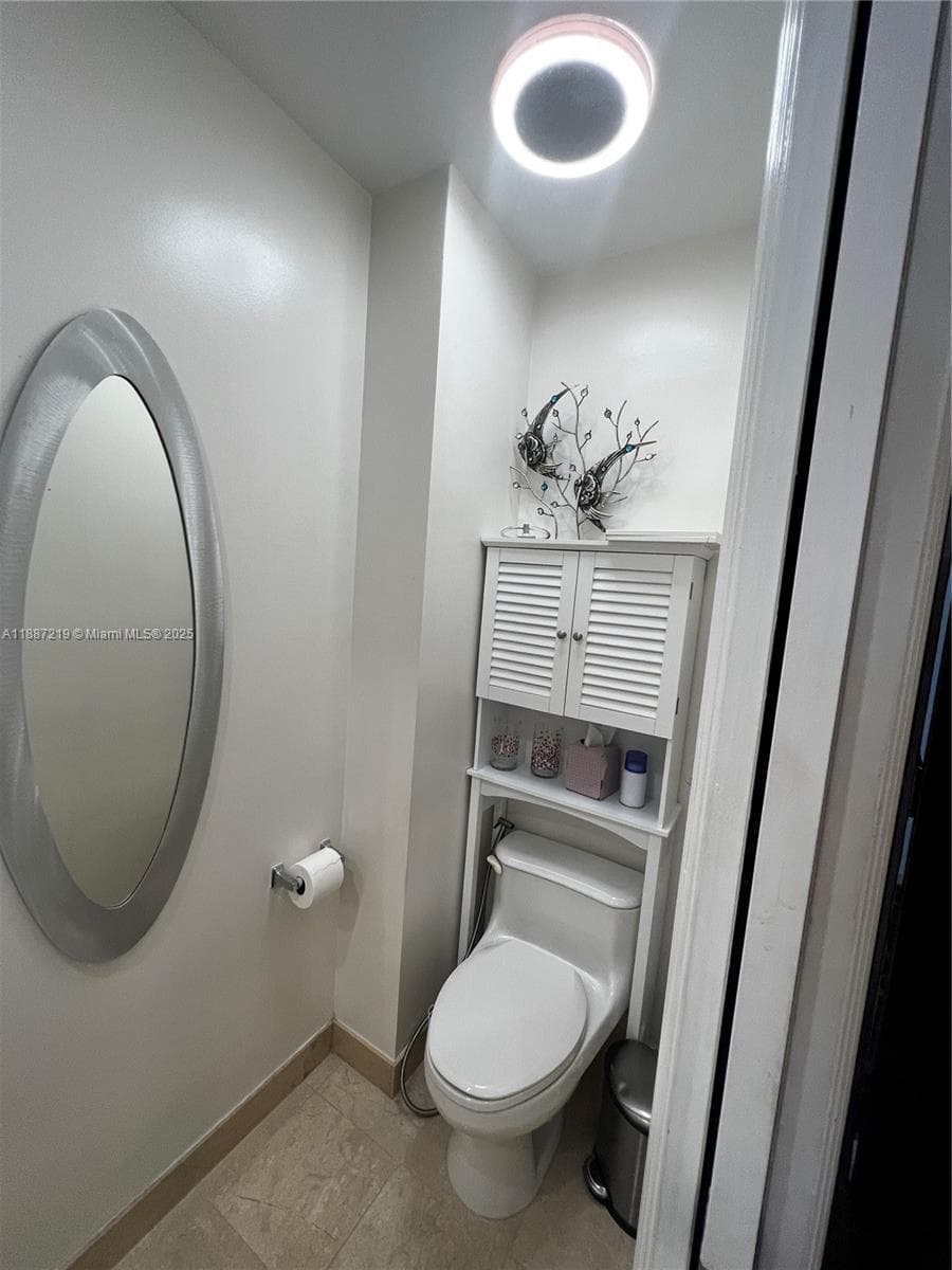 6917 Collins Ave #PH09 photo 38