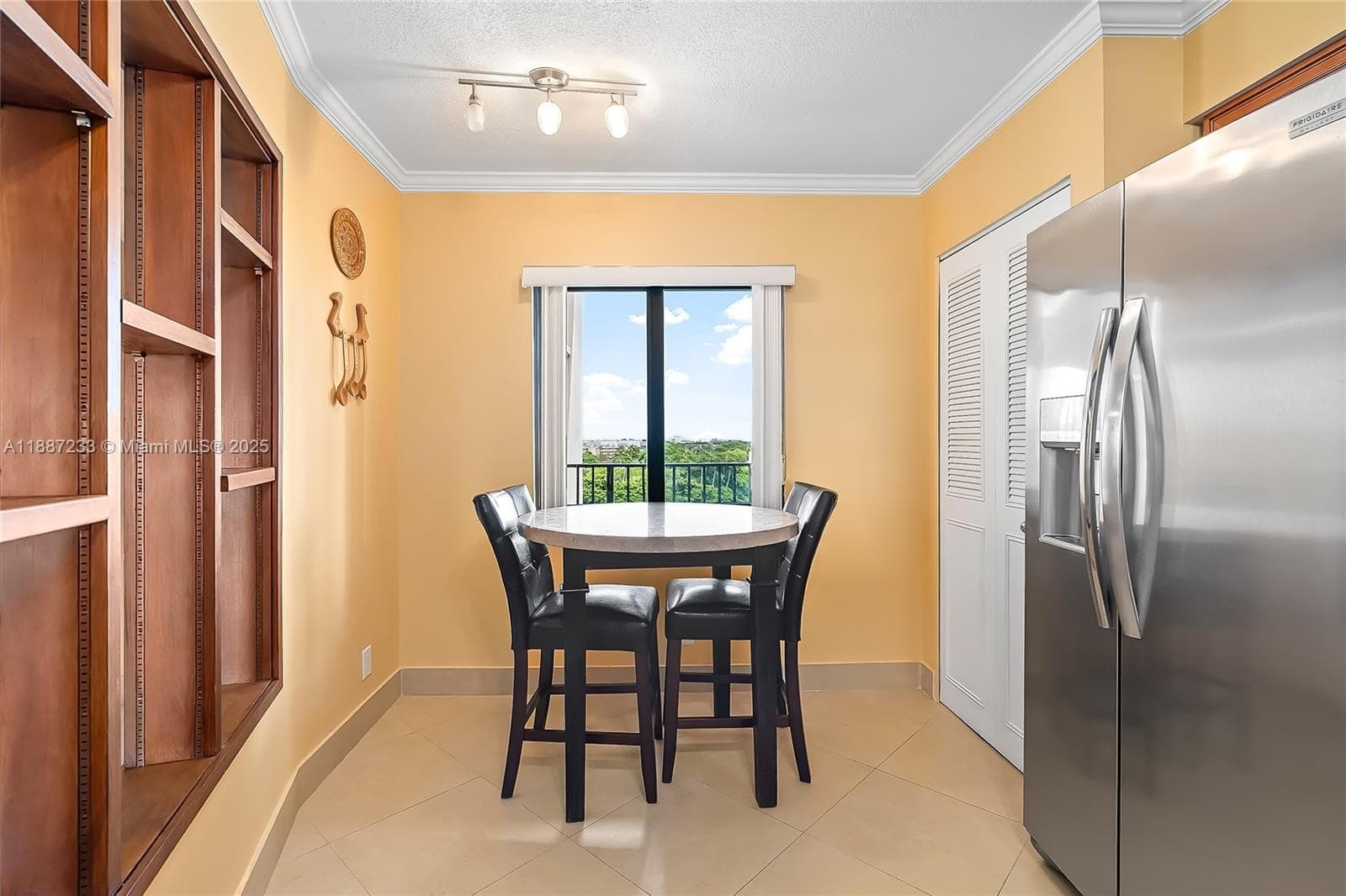 CYPRESS BEND CONDOMINIUM · #804 in Pompano Beach - Photo 6