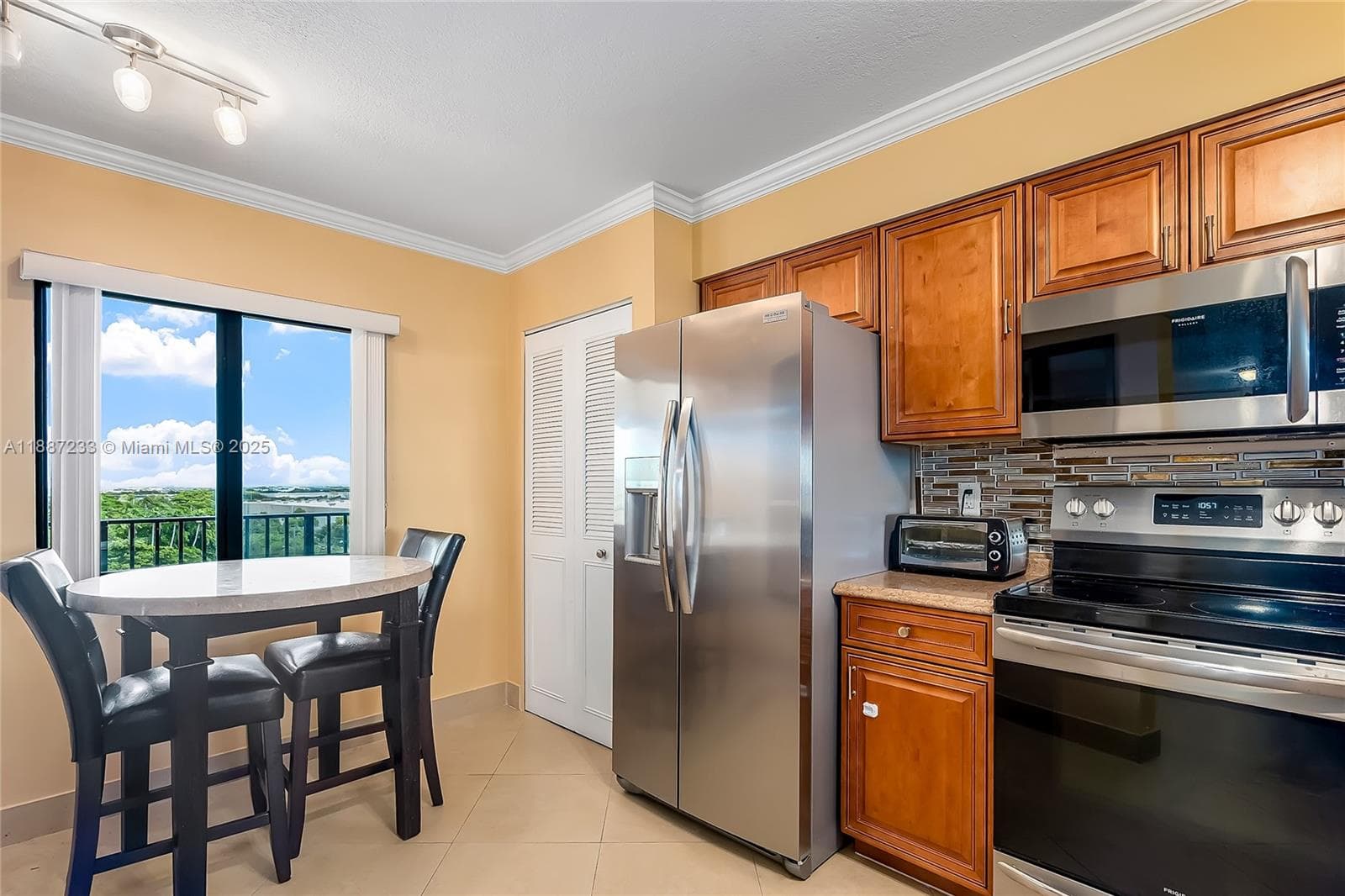 CYPRESS BEND CONDOMINIUM · #804 in Pompano Beach - Photo 5