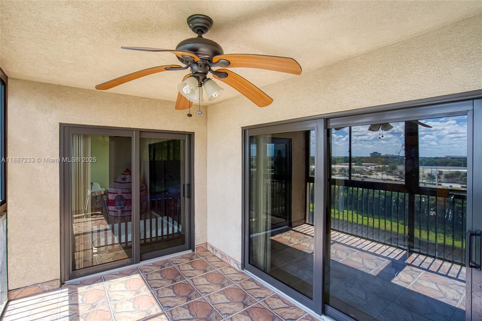 CYPRESS BEND CONDOMINIUM · #804 in Pompano Beach - Photo 37