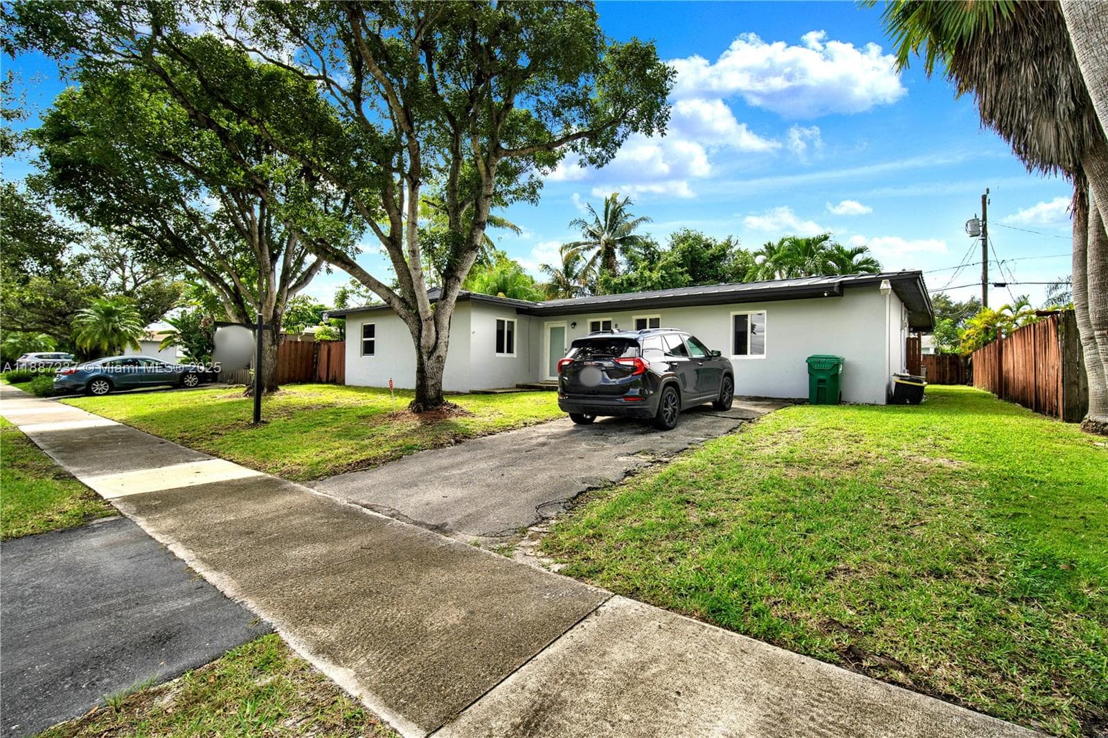 8780 SW 200th St photo 5