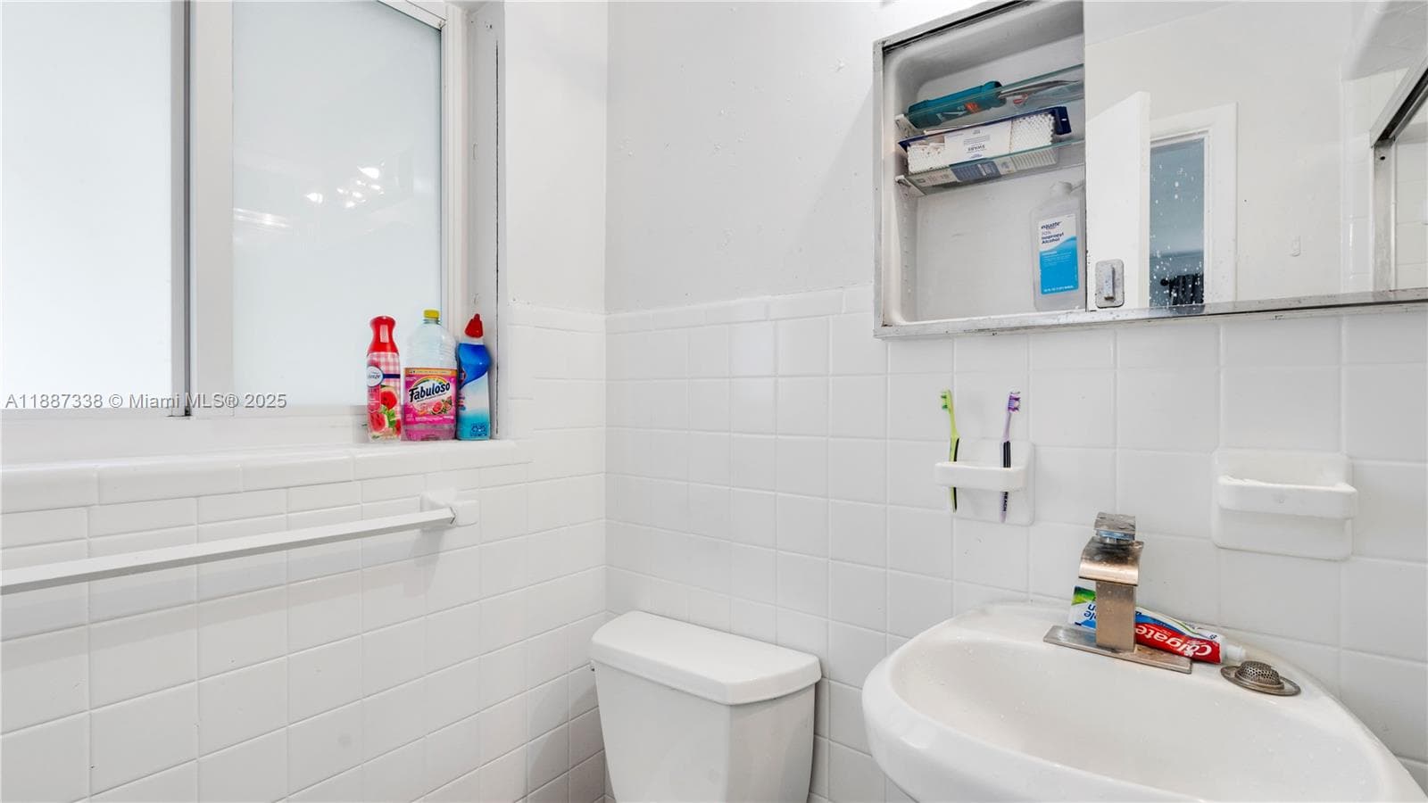 3145 Hollywood Blvd photo 22