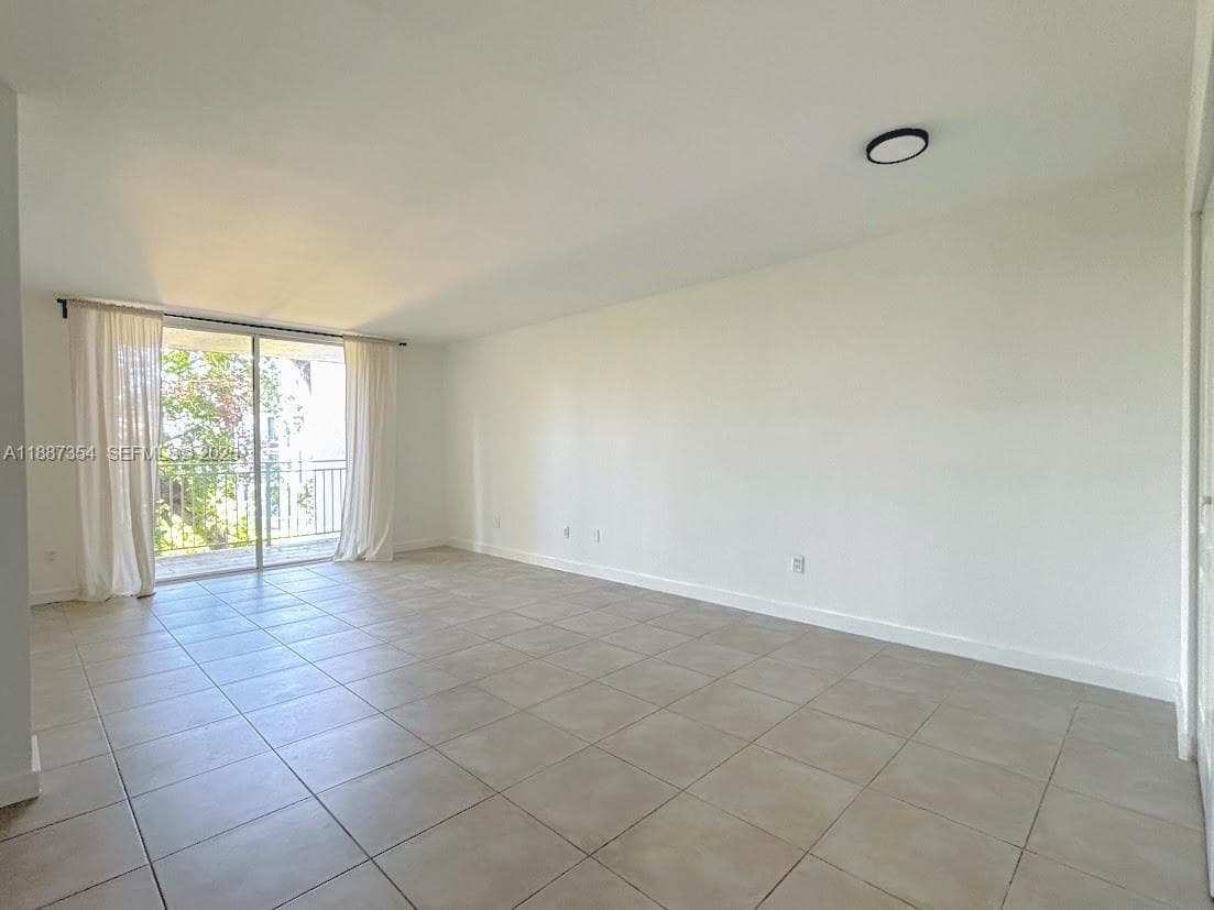 NIRVANA CONDO NO ONE · #A516 in Miami - Photo 4