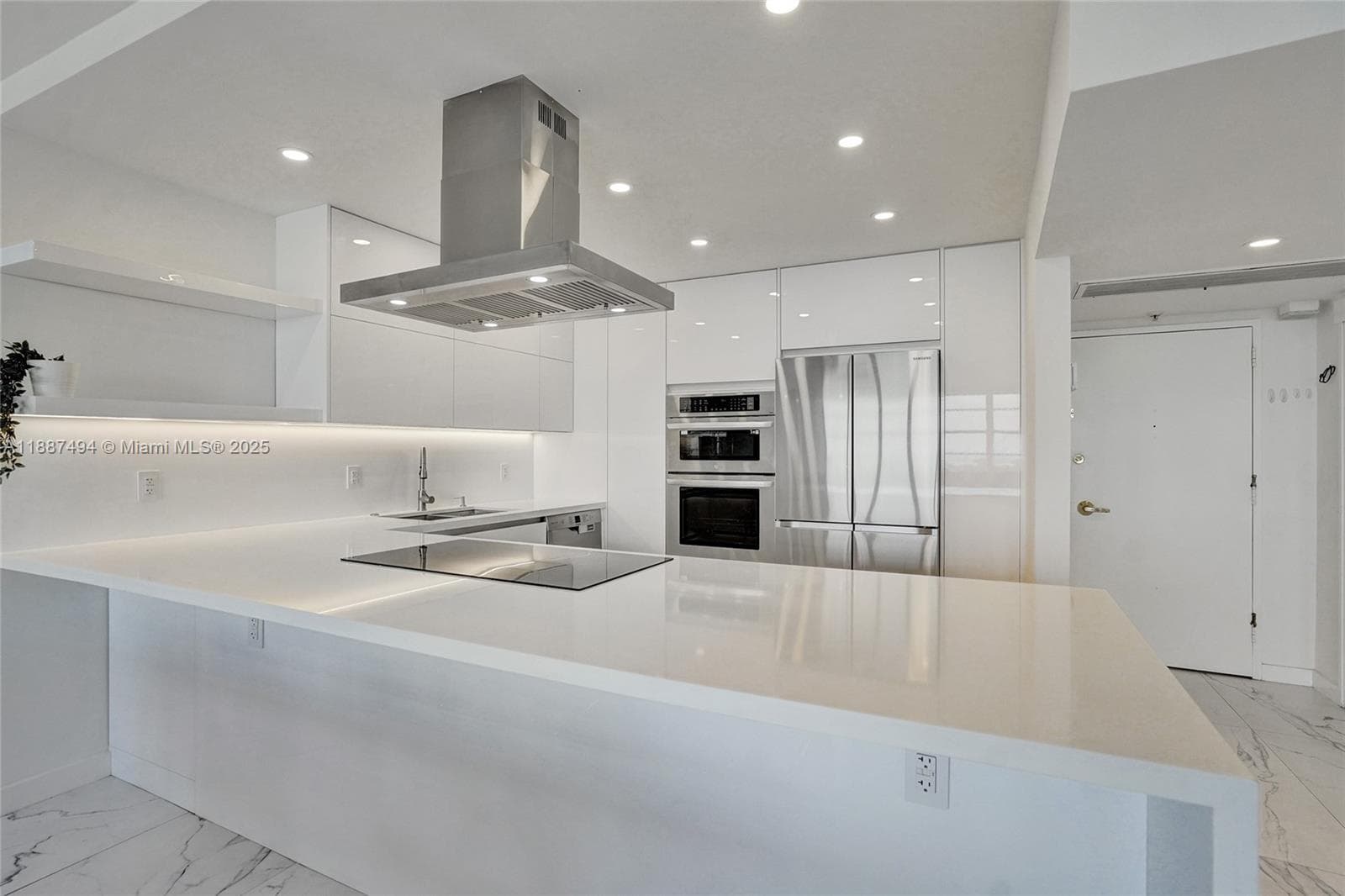 Seacoast 5151 · #12E in Miami Beach - Photo 7