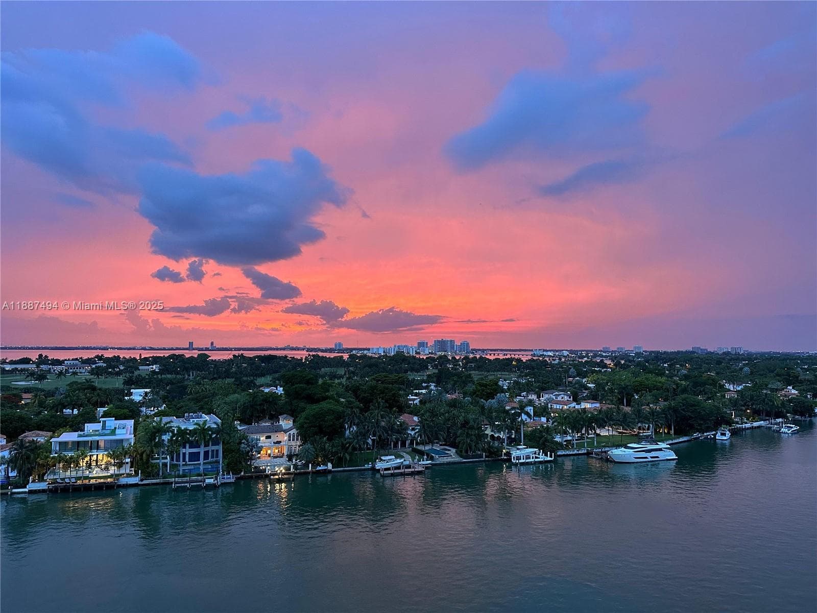 Seacoast 5151 · #12E in Miami Beach - Photo 32