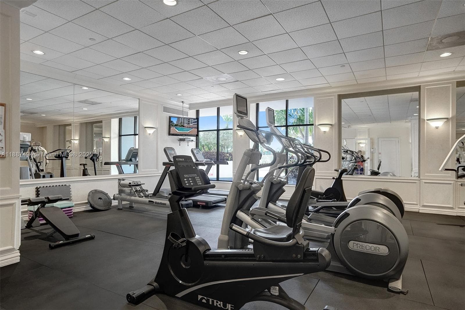 Seacoast 5151 · #12E in Miami Beach - Photo 39
