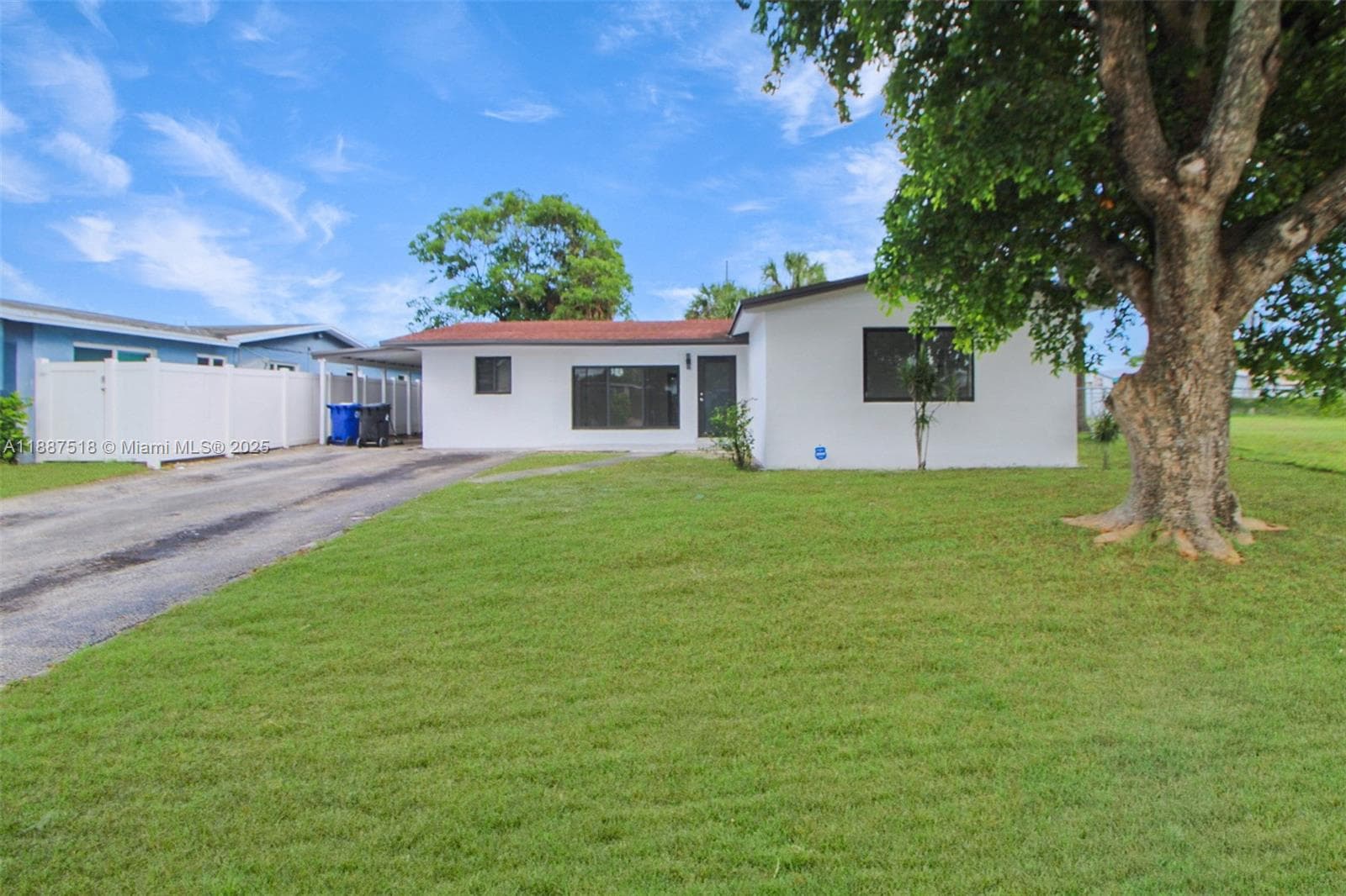 1640 NW 27th Ave photo 1