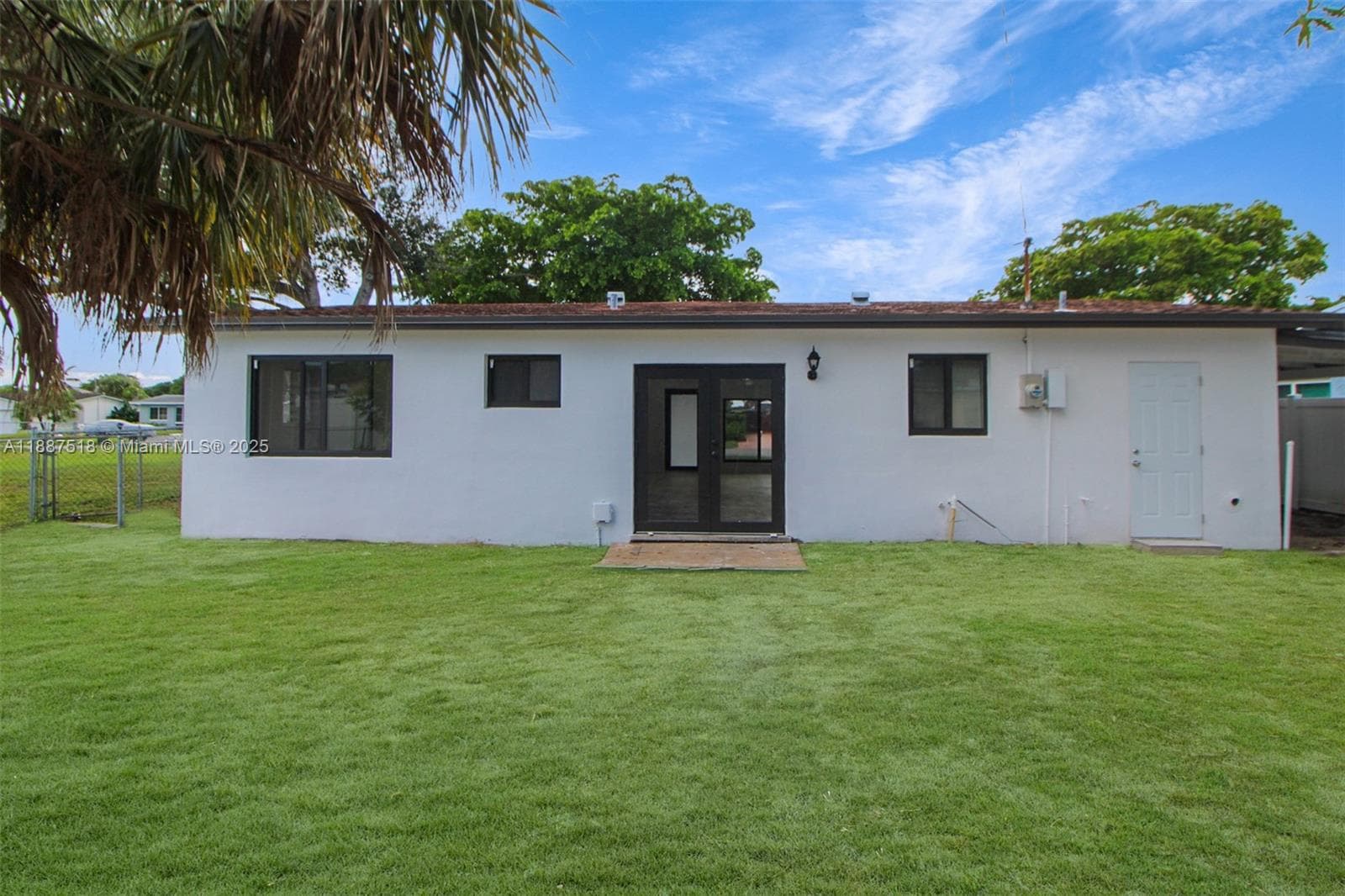 1640 NW 27th Ave photo 30