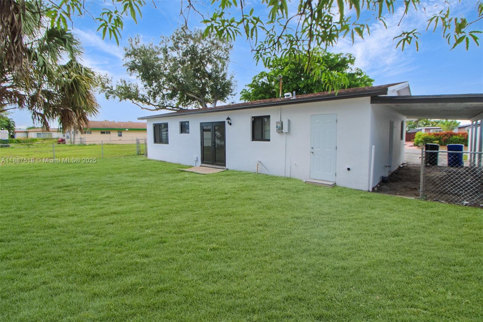 1640 NW 27th Ave photo 31