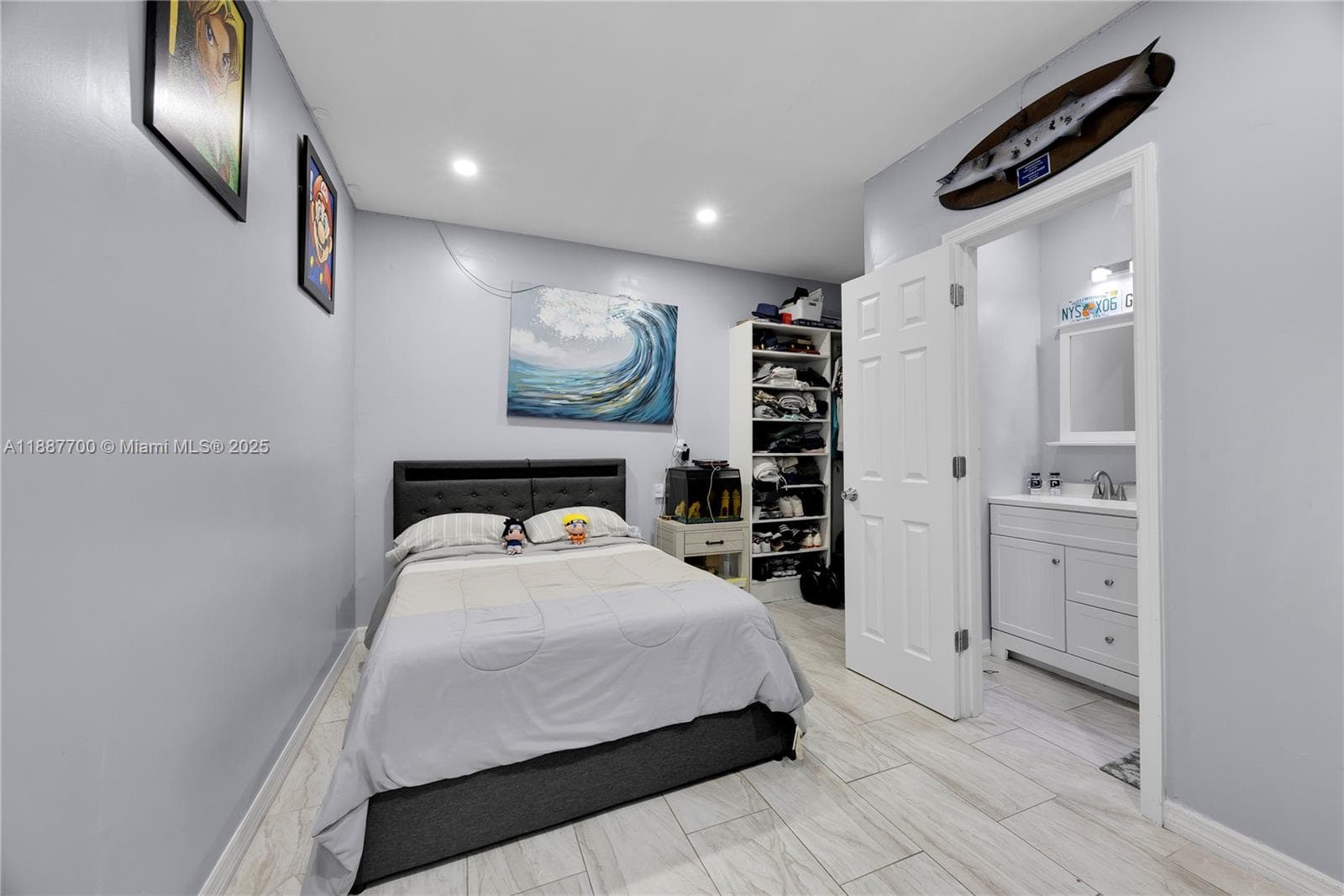 5501 Mckinley St photo 32