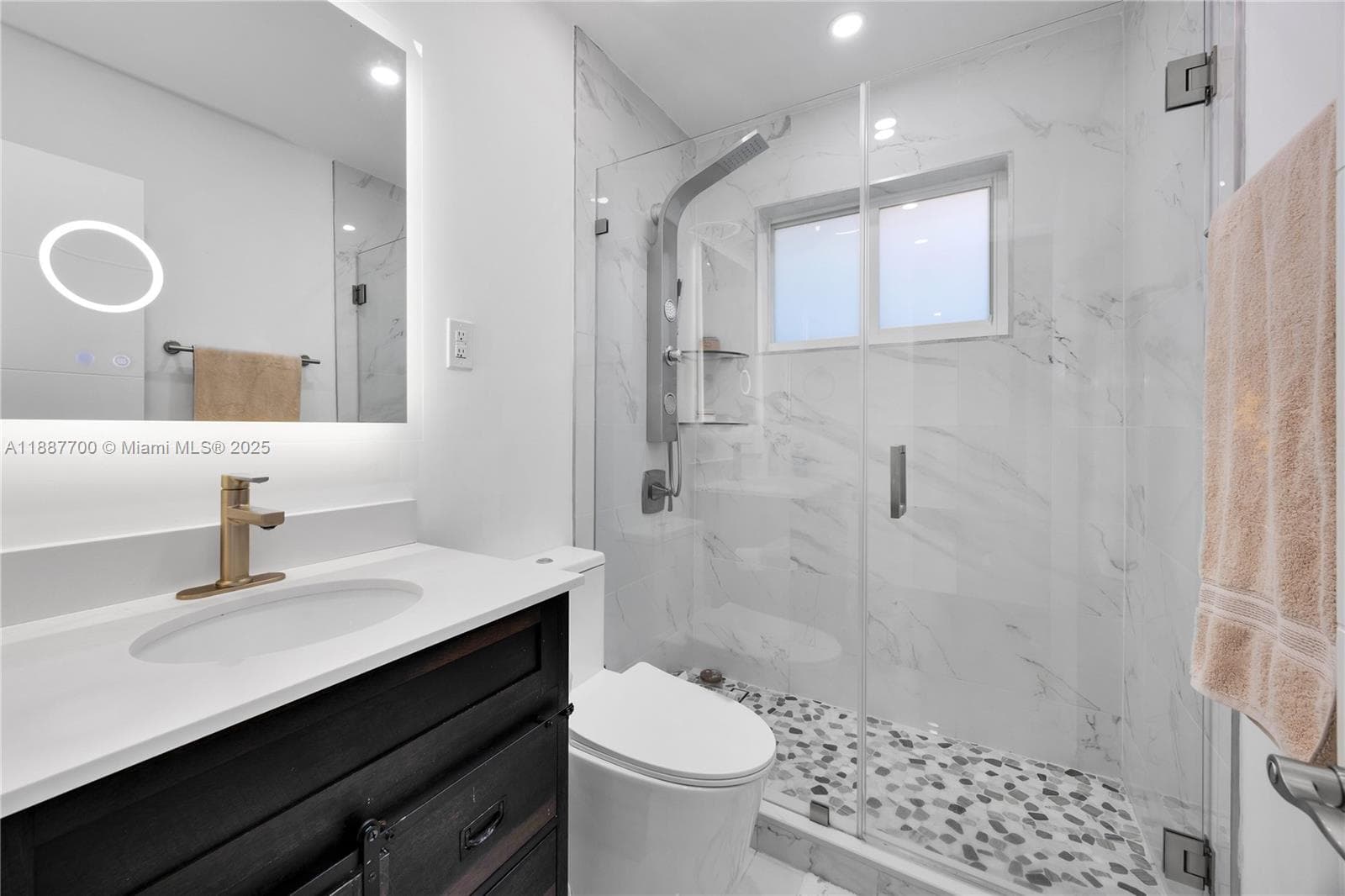 5501 Mckinley St photo 29