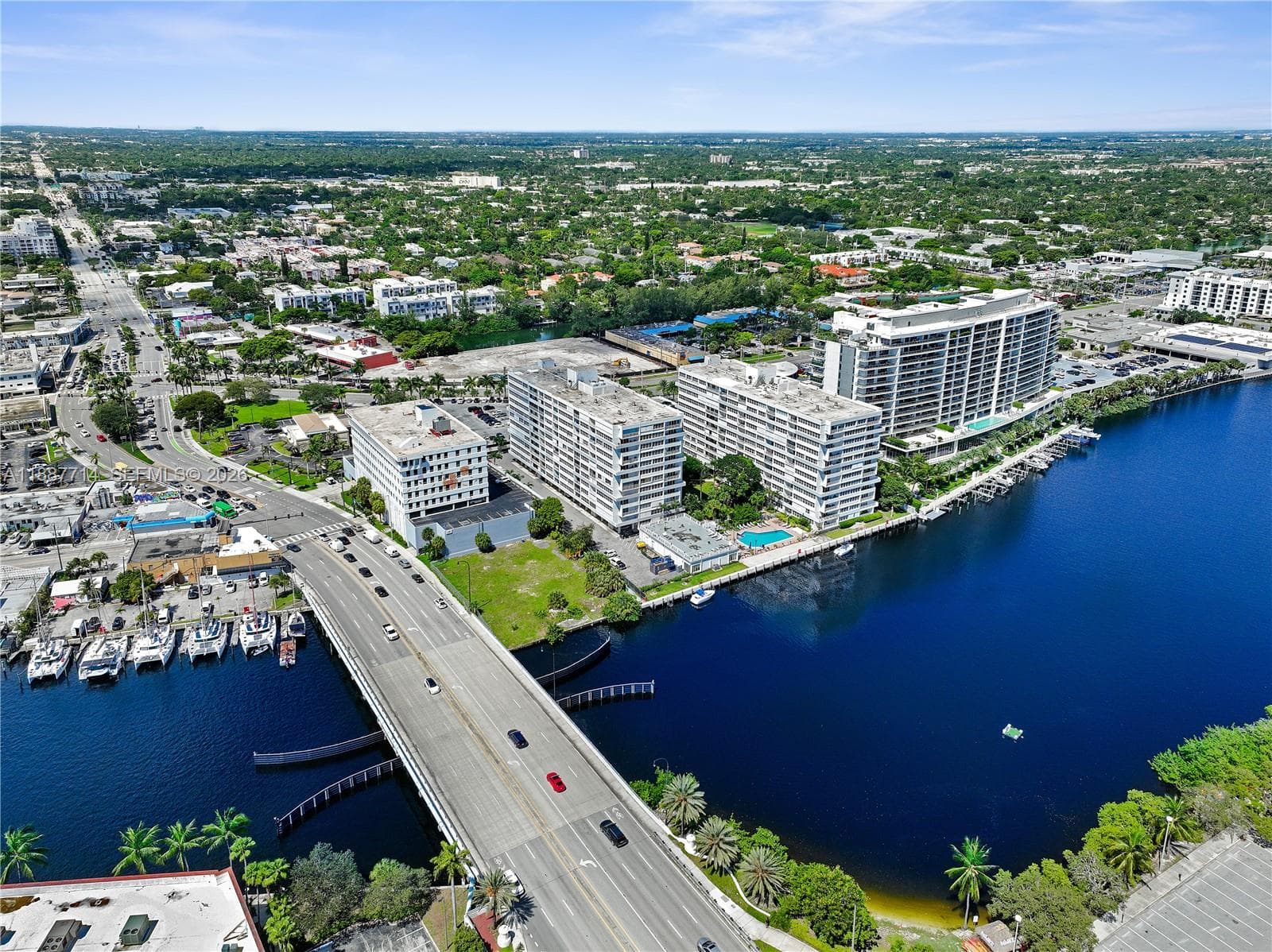 EAST POINT TOWERS CONDO · #1018 in Fort Lauderdale - Photo 26