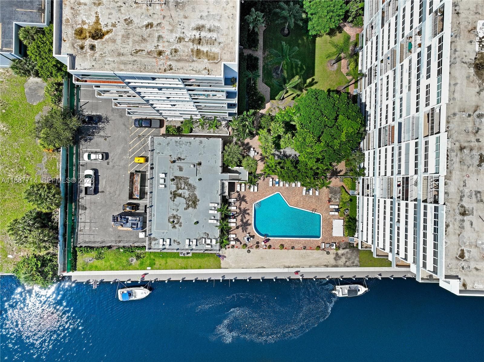 EAST POINT TOWERS CONDO · #1018 in Fort Lauderdale - Photo 25