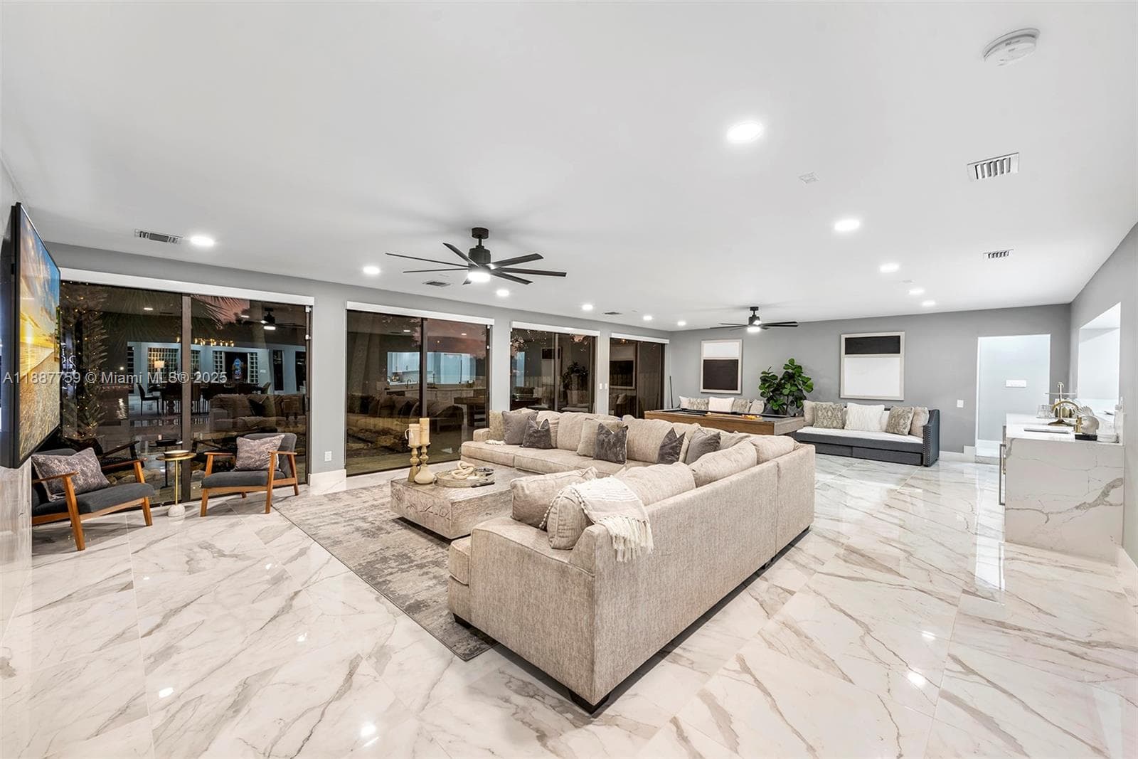 1030 SW 14th Ter #0 photo 17