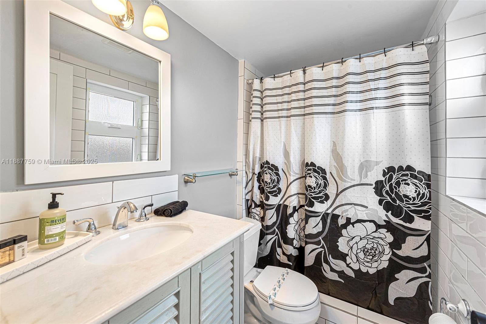 1030 SW 14th Ter #0 photo 33