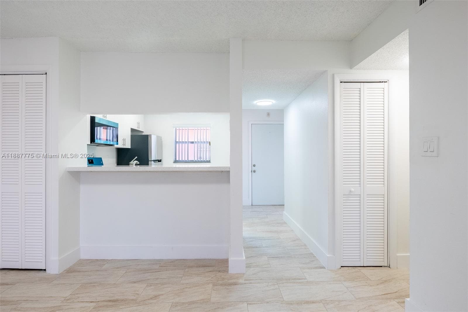 POINT SOUTH CONDO · #321 in Miami - Photo 4