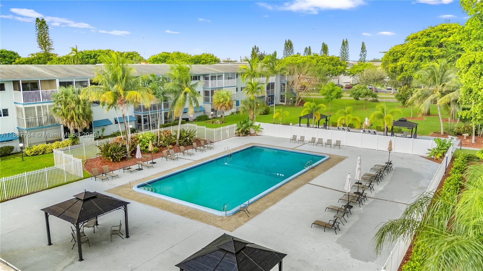 HILLCREST COUNTRY CLUB · #101 in Hollywood - Photo 30