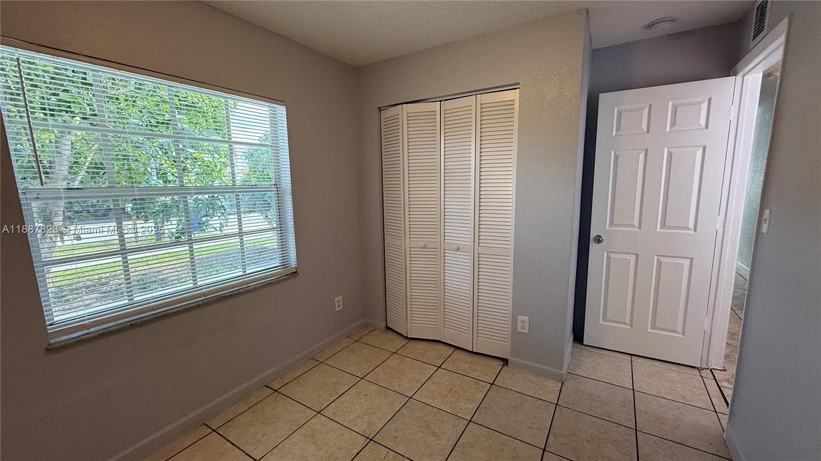 2740 NW 9th St #1 photo 23