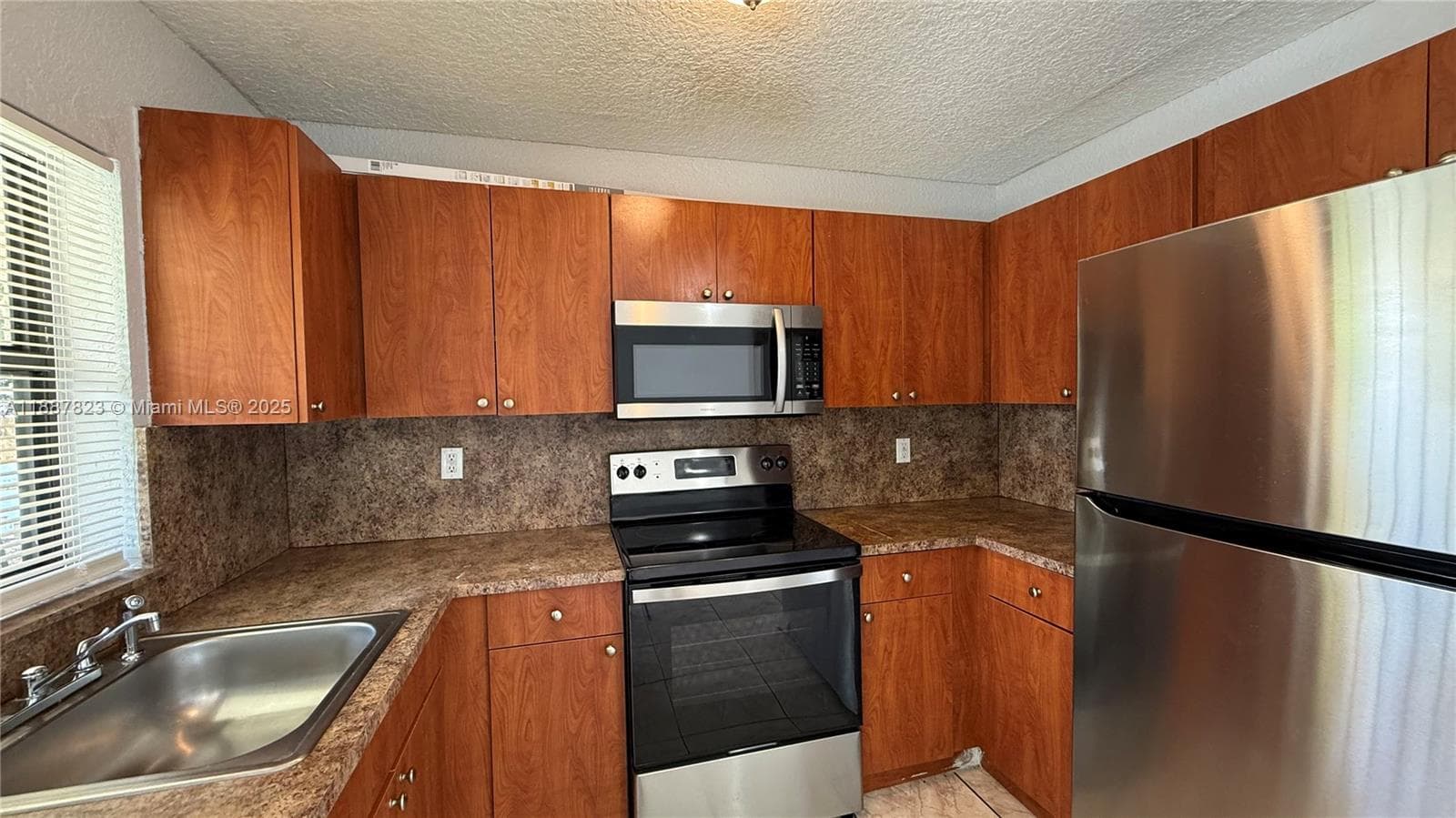 2740 NW 9th St #1 photo 13