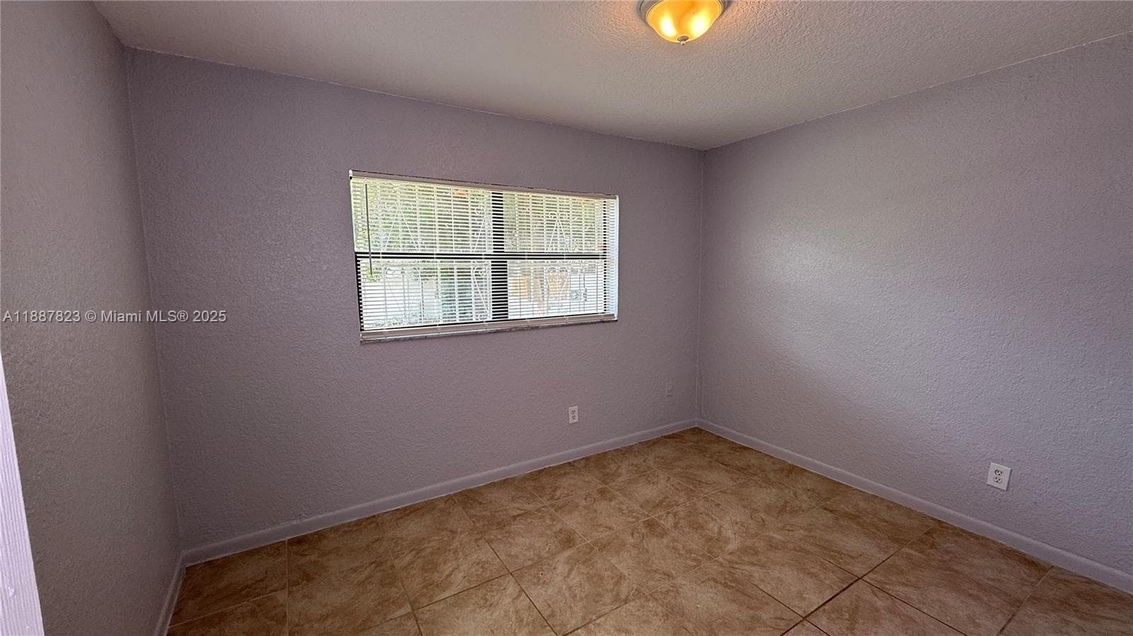 2740 NW 9th St #1 photo 26