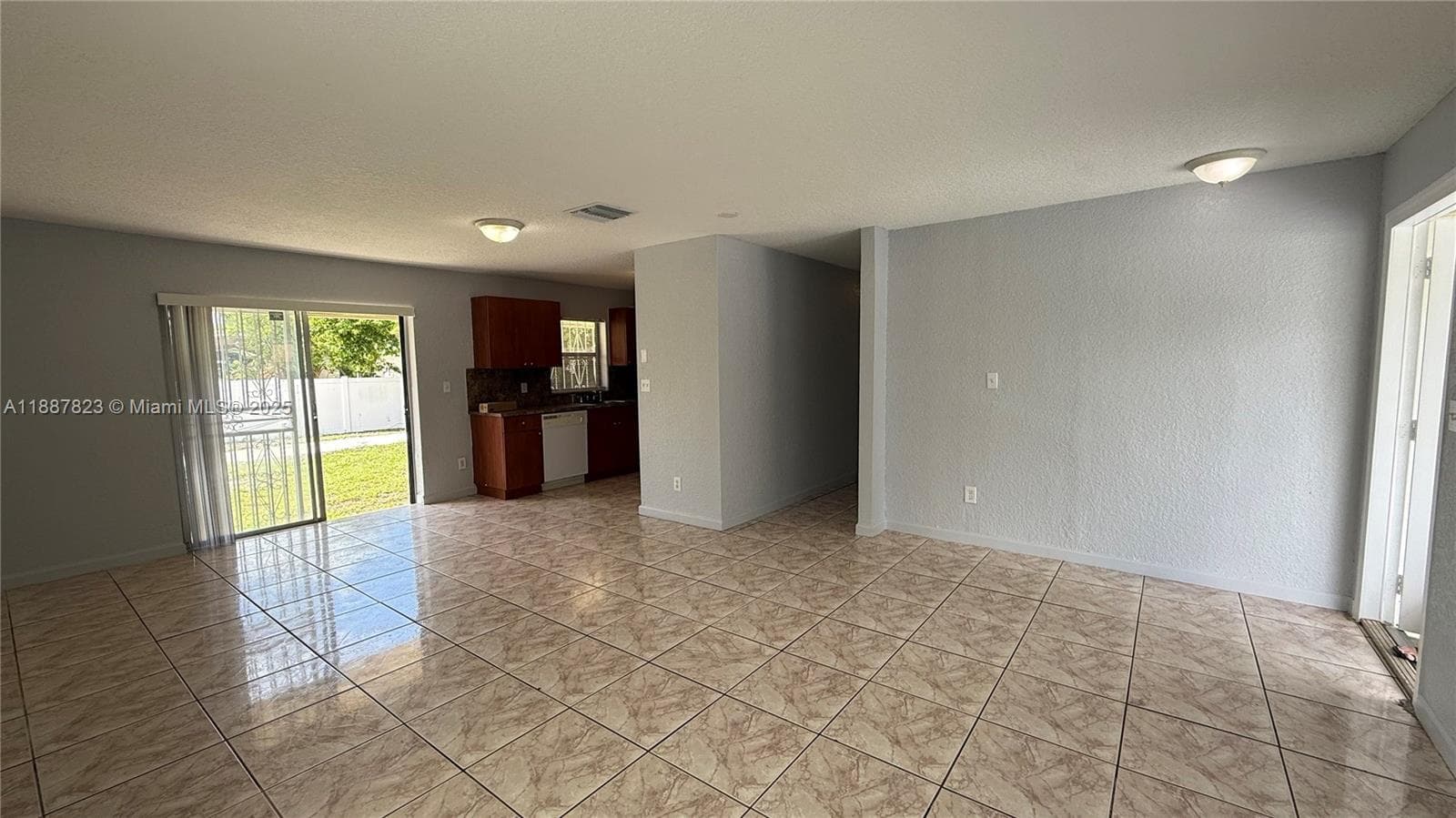 2740 NW 9th St #1 photo 7