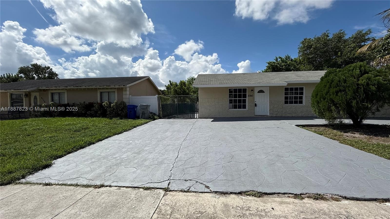 2740 NW 9th St #1 photo 38